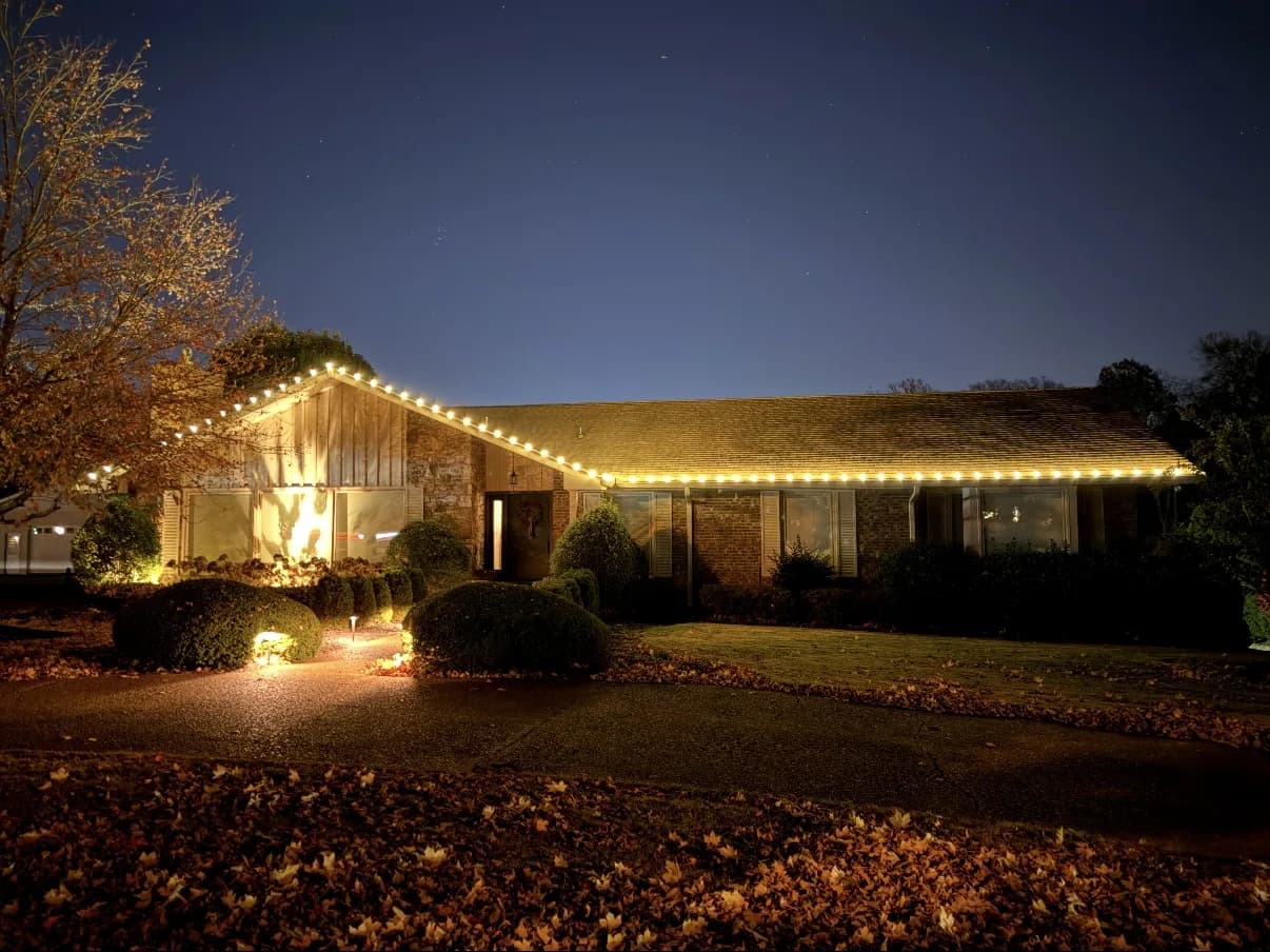 Holiday Glow Co. — Holiday Lighting